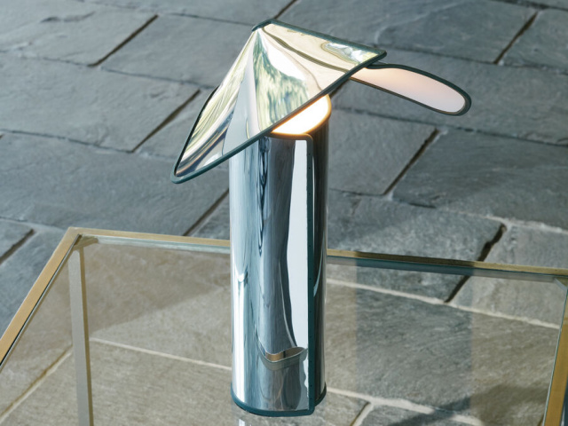 Итальянский светильник от Flos - Chiara Table
