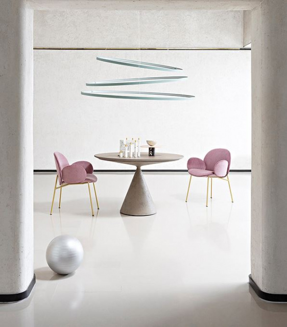 Итальянский стул Saba Ola Chair