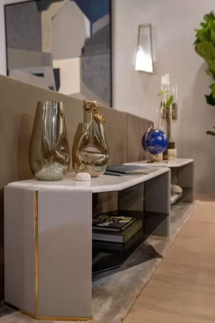 Итальянский журнальный столик ALGERONE LONG SIDE TABLE от  LUXXU