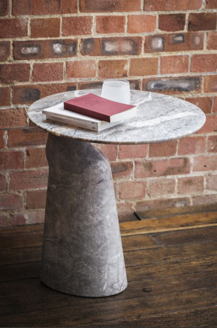 Итальянский журнальный столик Ilary Monolithic coffee table