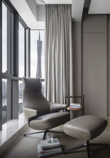 Итальянское кресло Jay Lounge